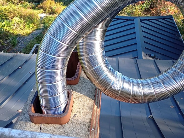 Chimney with Chimney Liner